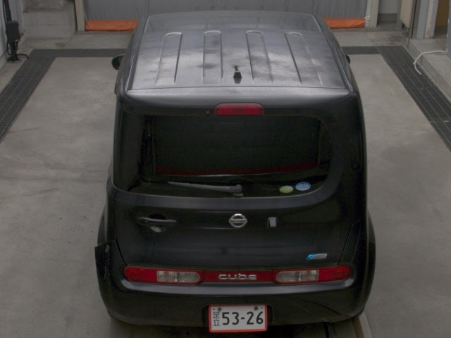 NISSAN CUBE 2010
