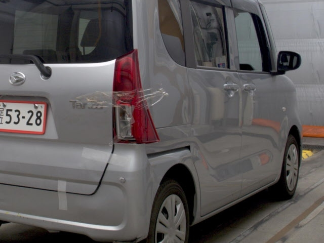 DAIHATSU TANTO 2023