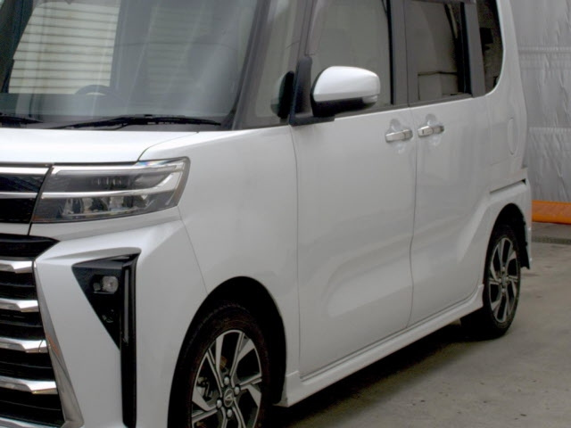 DAIHATSU TANTO 2023