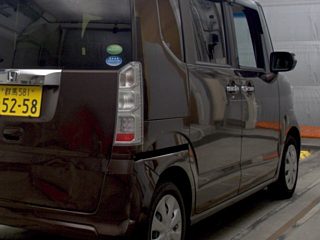 HONDA N BOX 2017