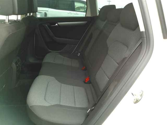 VOLKSWAGEN PASSAT VARIANT 2014