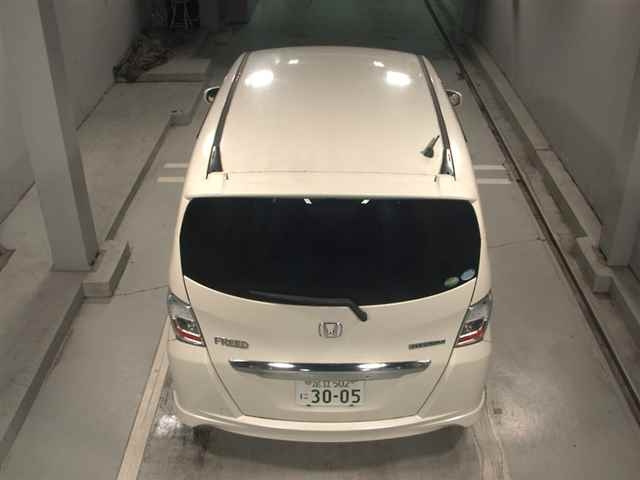 HONDA FREED 2013