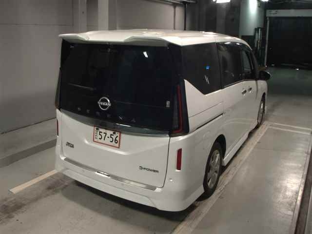 NISSAN SERENA 2025