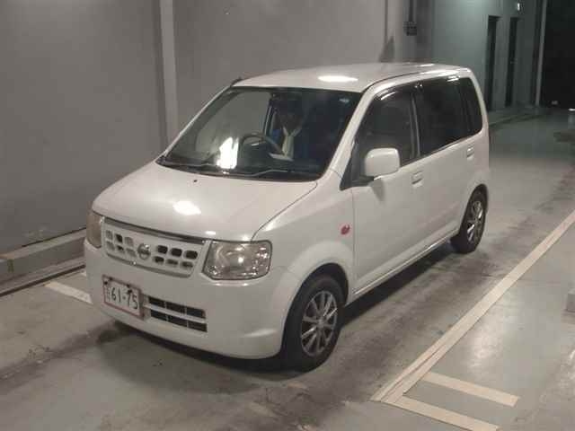 NISSAN OTTI 2010