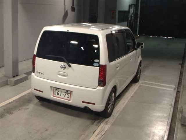 NISSAN OTTI 2010