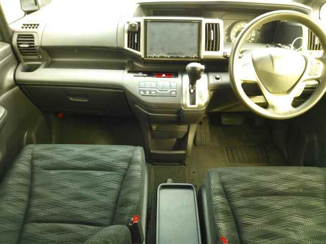 HONDA STEP WAGON 2013