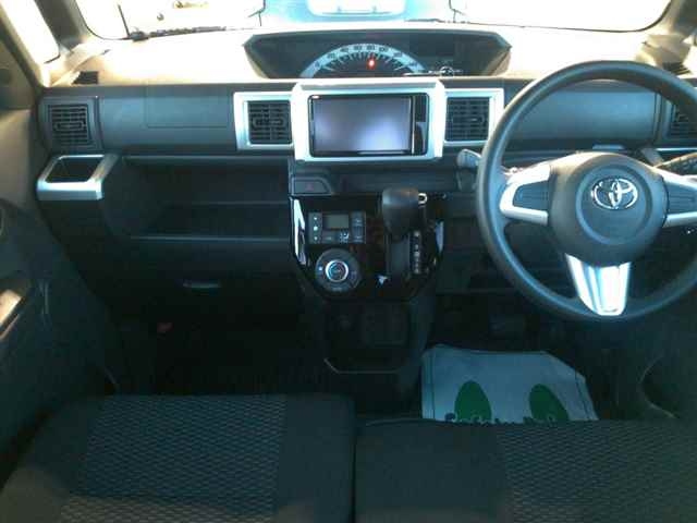 TOYOTA PIXIS MEGA 2020