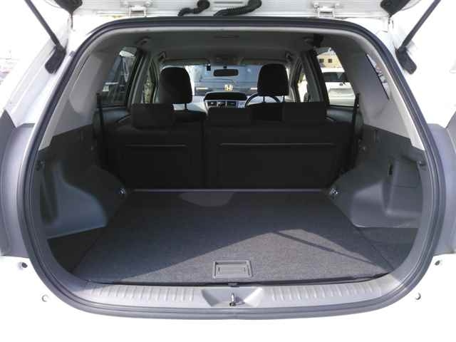 TOYOTA PRIUS ALPHA 2014