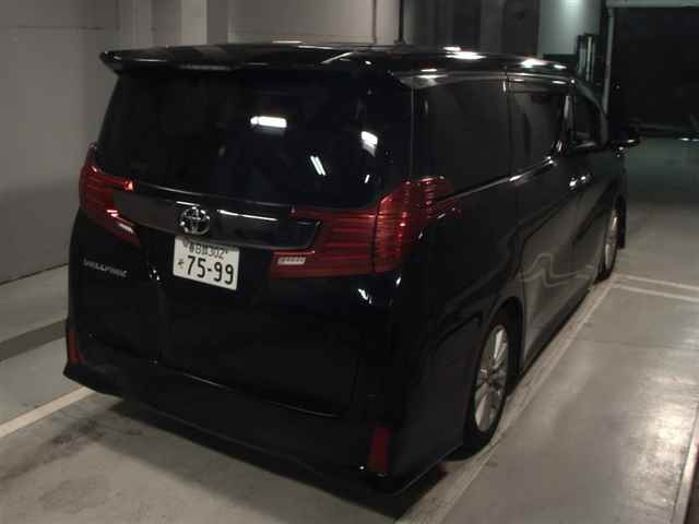 TOYOTA VELLFIRE 2015