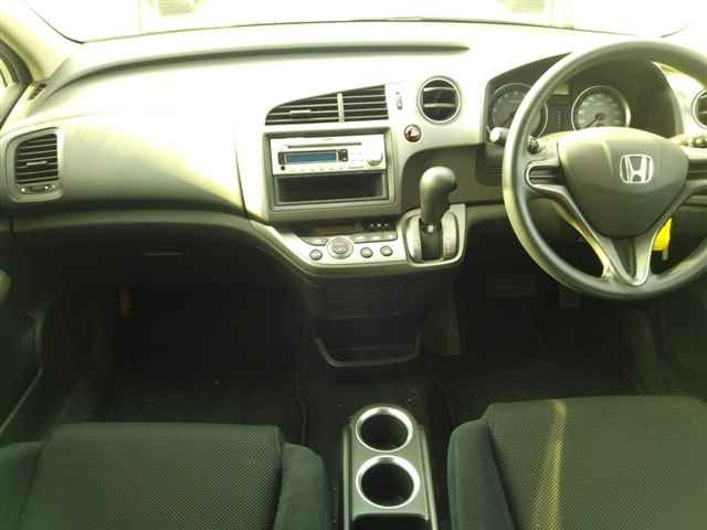 HONDA STREAM 2008