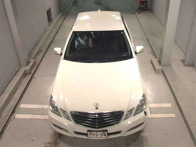 MERCEDES BENZ E CLASS 2011