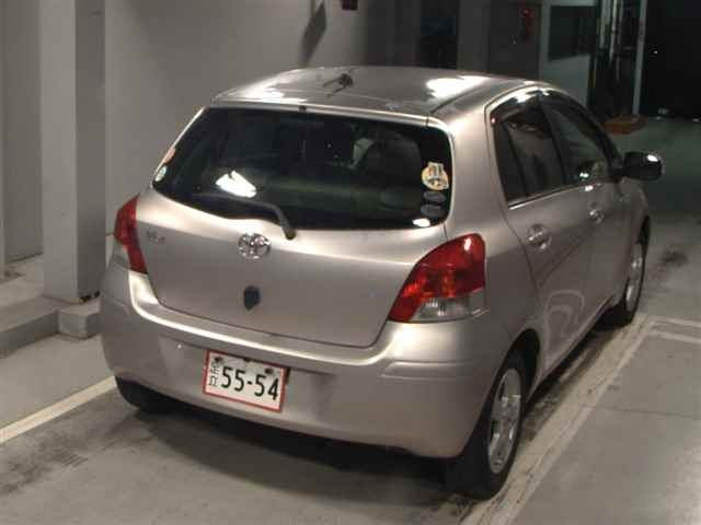 TOYOTA VITZ 2009