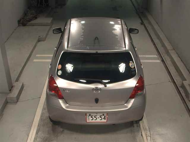 TOYOTA VITZ 2009