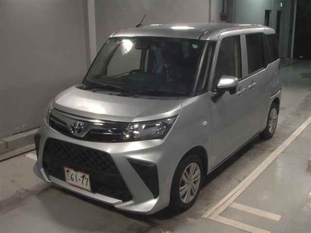 TOYOTA ROOMY 2022