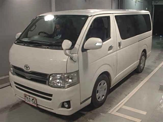 TOYOTA HIACE VAN 2012