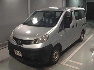 NISSAN NV200 2012