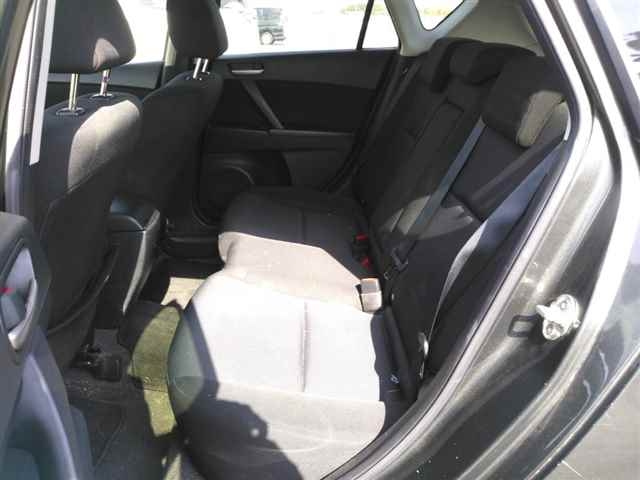 MAZDA AXELA 2010
