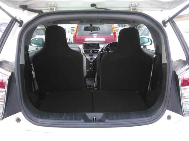 TOYOTA IQ 2011