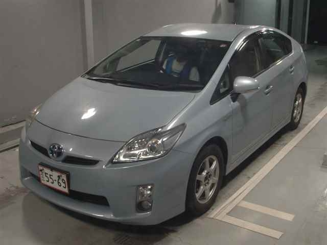 TOYOTA PRIUS 2010