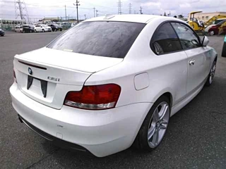 BMW 1 SERIES 2010
