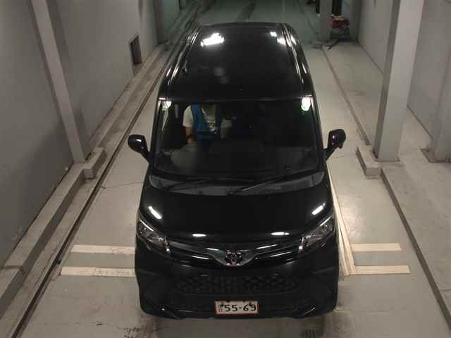 TOYOTA ROOMY 2022