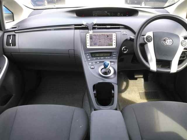 TOYOTA PRIUS 2010