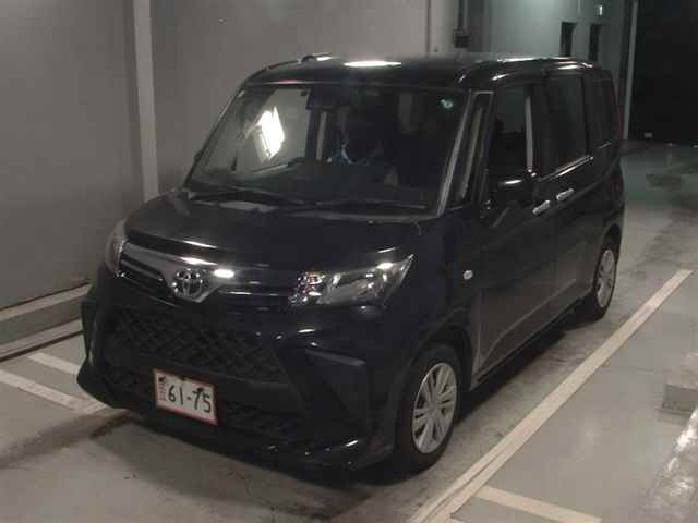 TOYOTA ROOMY 2022