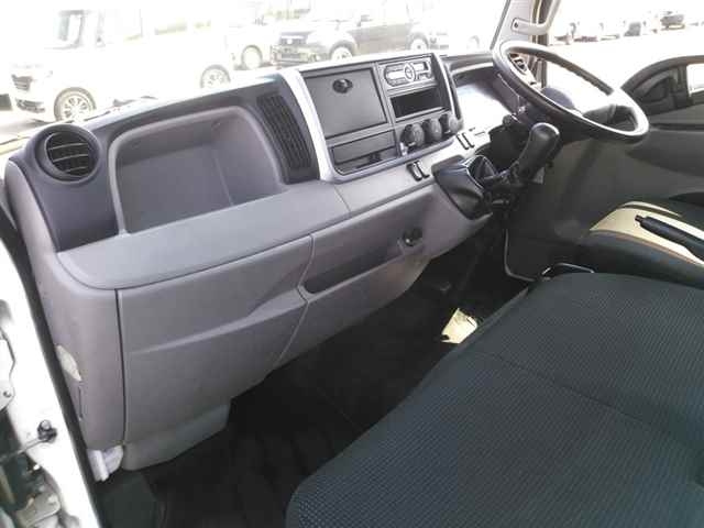 MITSUBISHI CANTER 2017