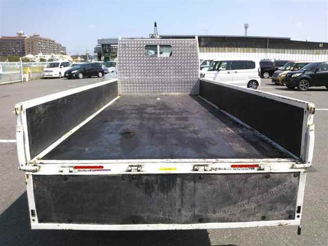 MITSUBISHI CANTER 2017
