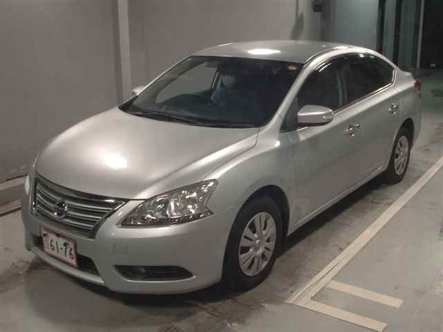 NISSAN SYLPHY 2019
