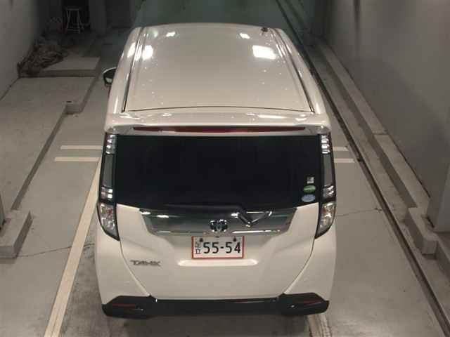 TOYOTA TANK 2018