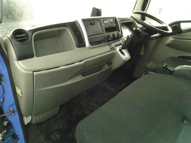 MITSUBISHI CANTER 2019