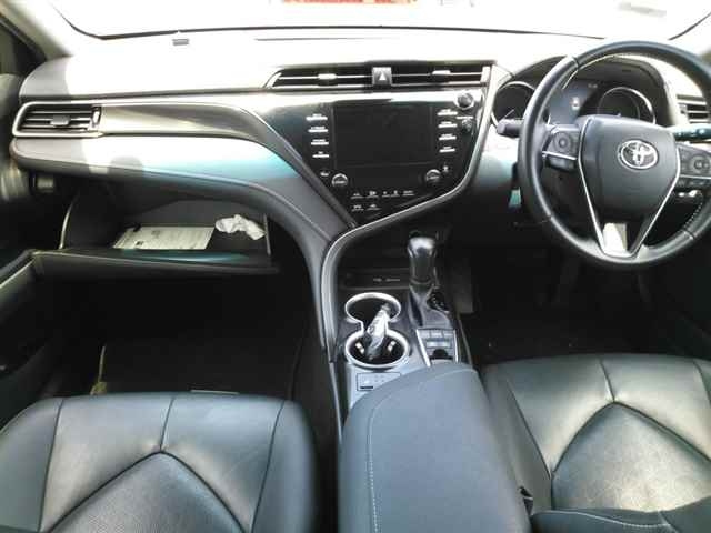 TOYOTA CAMRY 2020