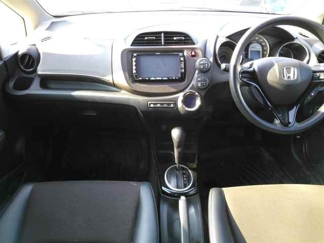 HONDA FIT SHUTTLE 2011