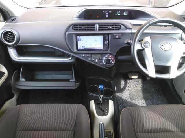 TOYOTA AQUA 2013