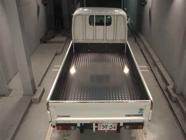 MITSUBISHI CANTER 2018