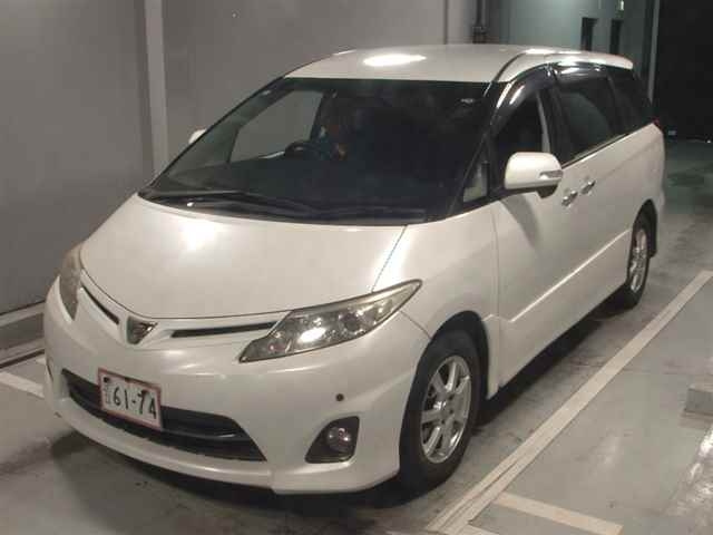 TOYOTA ESTIMA 2010