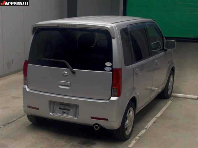 NISSAN OTTI 2009