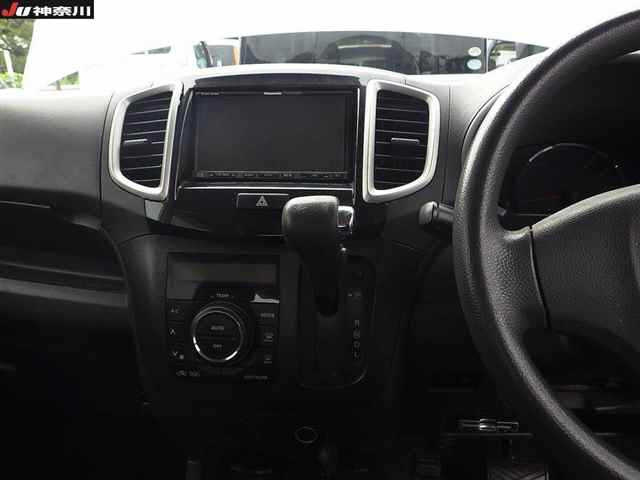 SUZUKI SOLIO 2013