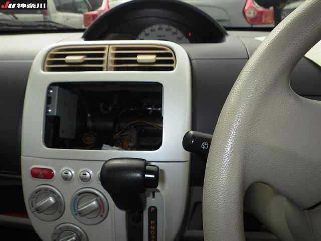 NISSAN OTTI 2009