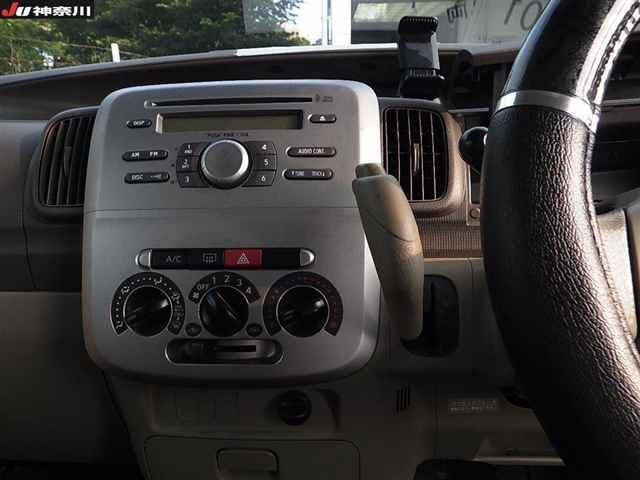 DAIHATSU TANTO 2009