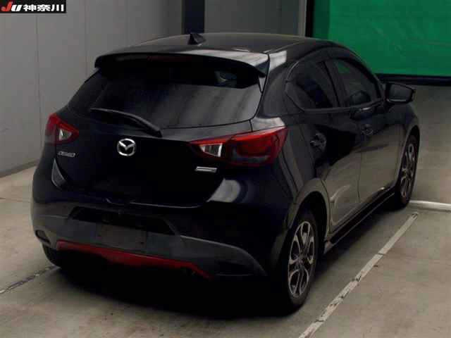 MAZDA DEMIO 2015
