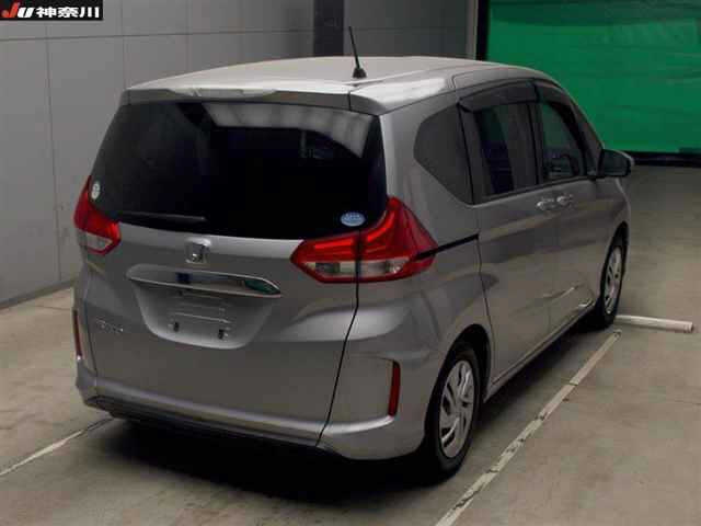 HONDA FREED 2018