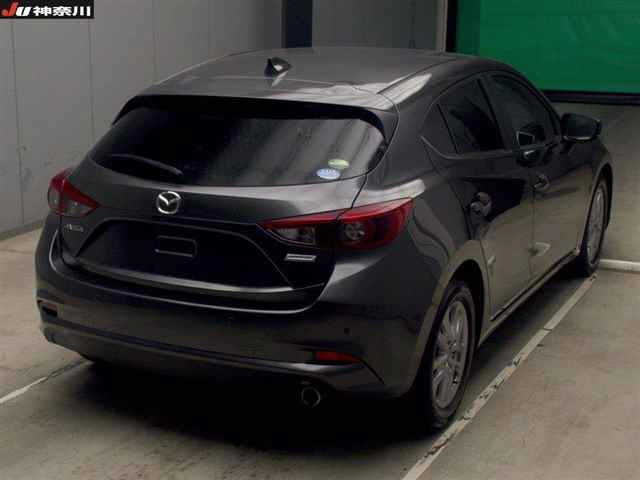 MAZDA AXELA 2018