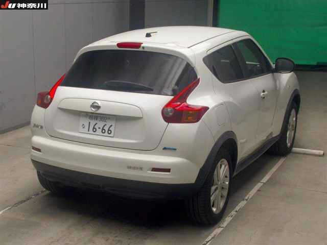 NISSAN JUKE 2013
