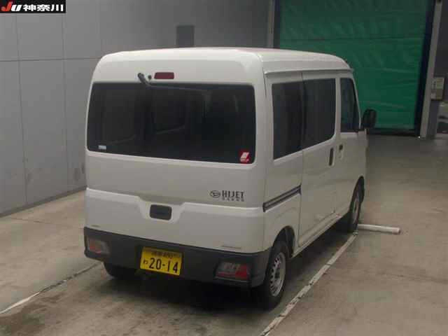 DAIHATSU HIJET VAN 2022