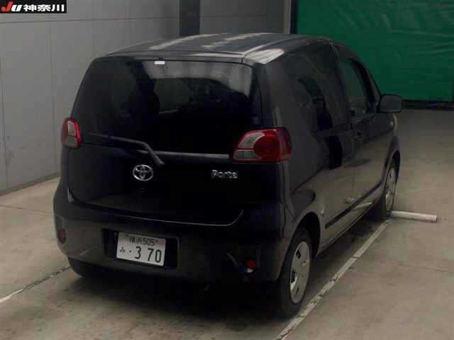 TOYOTA PORTE 2009