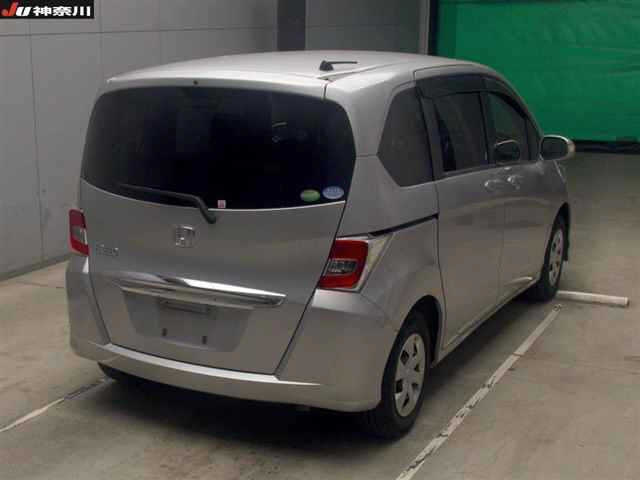 HONDA FREED 2014