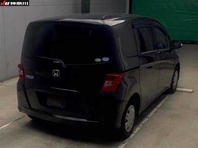 HONDA FREED 2008