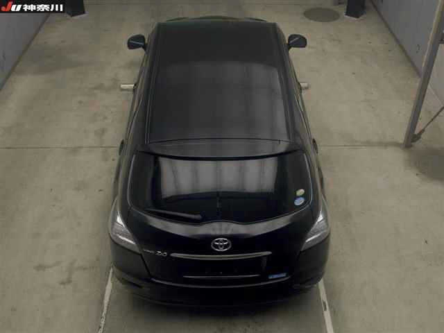 TOYOTA MARK X ZIO 2010